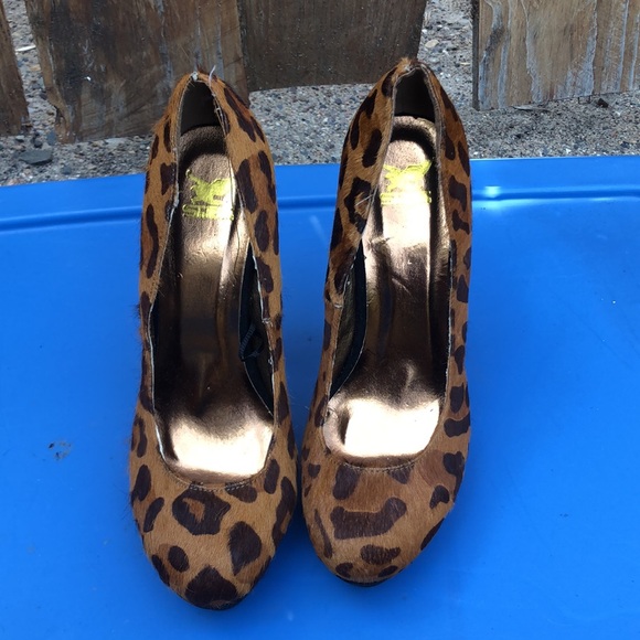 Leopard Printed calf fur platform heels - Picture 3 of 3